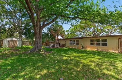 Exterior - 205 Zoratoa Ave, Saint Augustine, FL 32080 photo 6 of 8