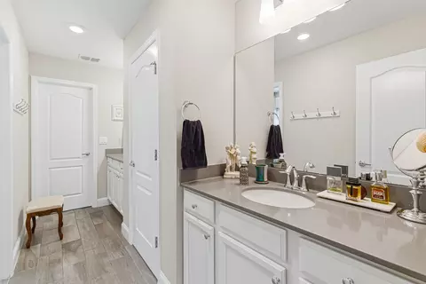 Bath - 129 Silver Creek Pl, Saint Augustine, FL 32095 photo 2 of 3