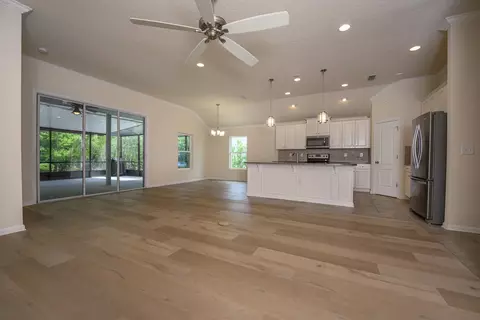 Living - 772 Pullman Cir, Saint Augustine, FL 32084 photo 4 of 4