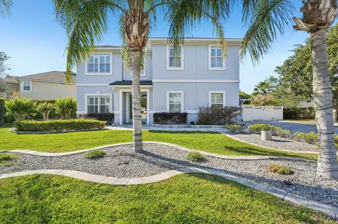 Exterior - 4325 Palmetto St, Saint Augustine, FL 32084 photo 7 of 18