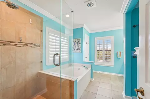 Bath - 4325 Palmetto St, Saint Augustine, FL 32084 photo 3 of 8