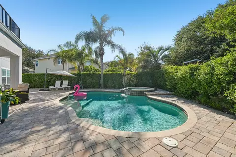 Exterior - 4325 Palmetto St, Saint Augustine, FL 32084 photo 13 of 18
