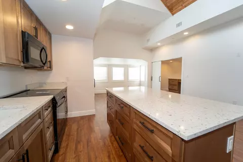 Kitchen - 11 Aviles Steet, Saint Augustine, FL 32084 photo 2 of 2