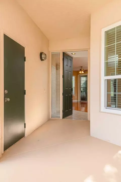 Entry Way - 1700 Prestwick Pl, Saint Augustine, FL 32086 photo 1 of 2