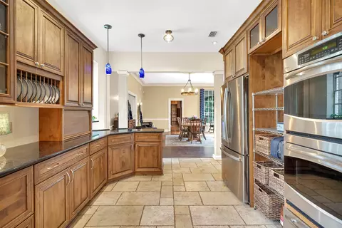 Kitchen - 40 Willow Dr, Saint Augustine Beach, FL 32080 photo 5 of 5