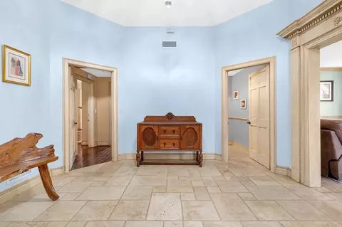 Entry Way - 40 Willow Dr, Saint Augustine Beach, FL 32080 photo 2 of 3