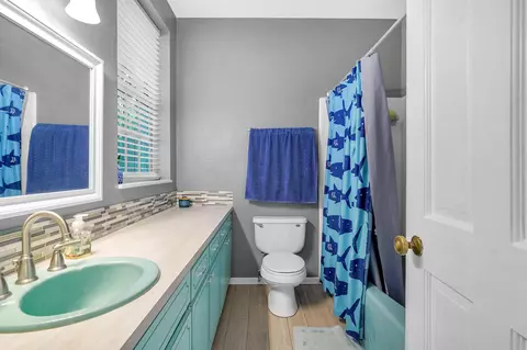 Bath - 40 Willow Dr, Saint Augustine Beach, FL 32080 photo 5 of 6