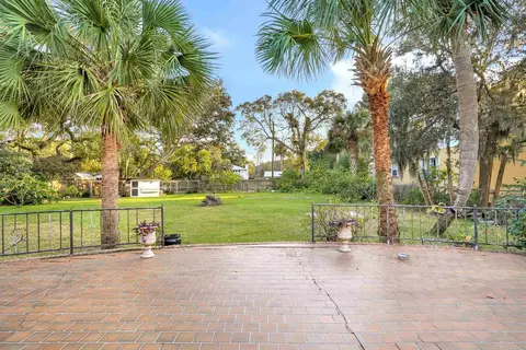 Exterior - 40 Willow Dr, Saint Augustine Beach, FL 32080 photo 2 of 11
