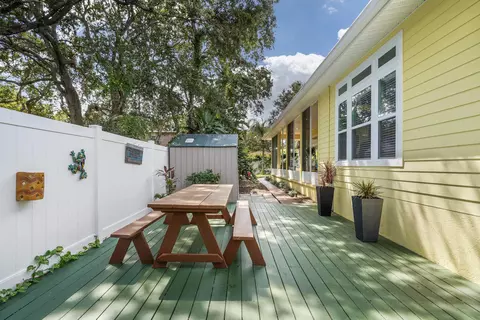 Exterior - 509 Twentieth St, Saint Augustine, FL 32084 photo 8 of 12