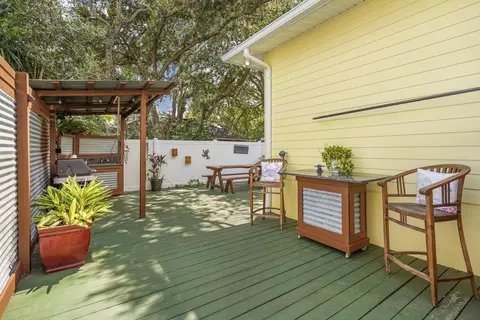Exterior - 509 Twentieth St, Saint Augustine, FL 32084 photo 6 of 12