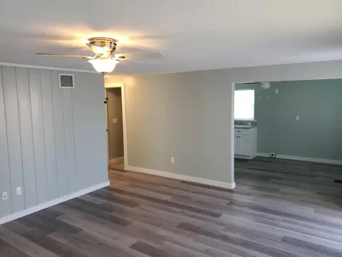 Living - 105 Beachcomber Way, Saint Augustine, FL 32084 photo 3 of 4