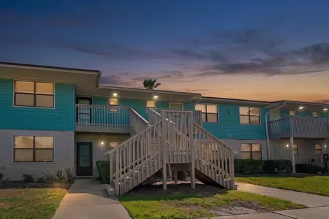 650 W Pope Rd #205, Saint Augustine, FL 32080