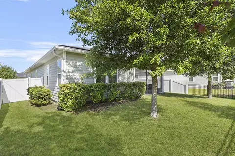 Exterior - 617 Sandstone Dr, Saint Augustine, FL 32086 photo 3 of 5