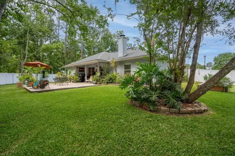 Exterior - 2100 Marsh Hen Ct, Saint Augustine, FL 32084 photo 4 of 13