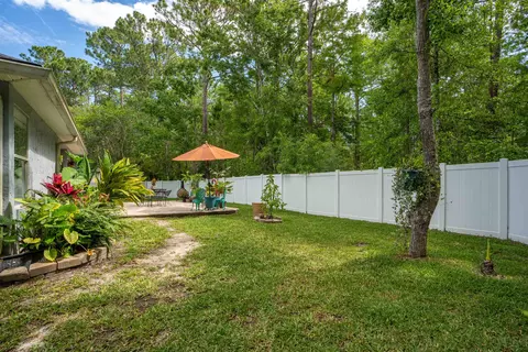 Exterior - 2100 Marsh Hen Ct, Saint Augustine, FL 32084 photo 5 of 13