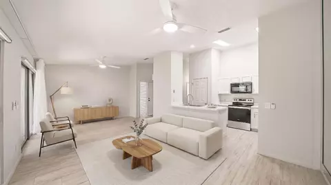 Living - 32 Navarra Ct, Saint Augustine, FL 32086 photo 6 of 7