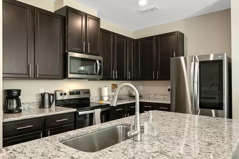 Kitchen - 251 Mustard Hill Ct, Saint Augustine, FL 32086 photo 5 of 6