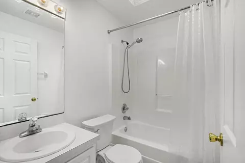 Bath - 444 Mango Cir, Saint Augustine, FL 32095 photo 3 of 3