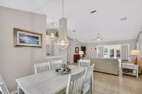 Dining - 639 Aleida Dr, Saint Augustine, FL 32086 photo 2 of 4