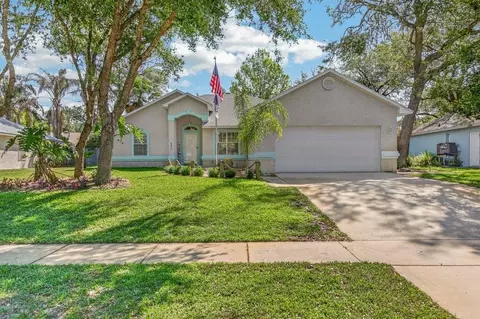 Exterior - 639 Aleida Dr, Saint Augustine, FL 32086 photo 3 of 12