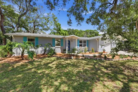 612 Poinsettia St, Saint Augustine Beach, FL 32080