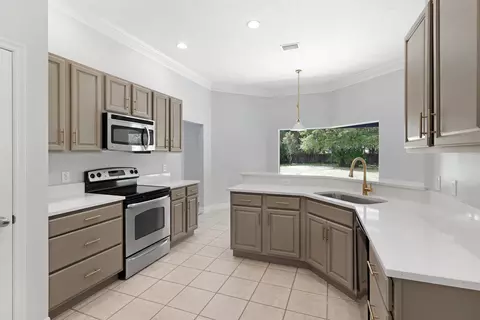 6791 Veronica Ct, Saint Augustine, FL 32086 photo 9