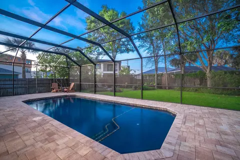 Exterior - 107 Dolphin Dr, Saint Augustine, FL 32080 photo 14 of 16