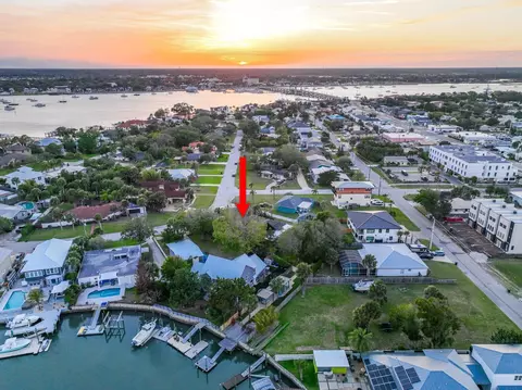 View/Area - 107 Dolphin Dr, Saint Augustine, FL 32080 photo 2 of 7