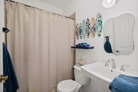 Bath - 107 Dolphin Dr, Saint Augustine, FL 32080 photo 3 of 3