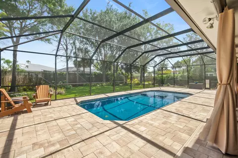 Exterior - 107 Dolphin Dr, Saint Augustine, FL 32080 photo 2 of 16