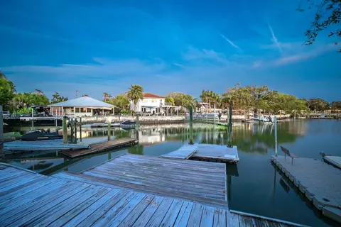 View/Area - 107 Dolphin Dr, Saint Augustine, FL 32080 photo 4 of 7