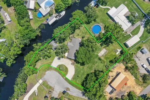 137 135 Riverside Dr, Satsuma, FL 32189