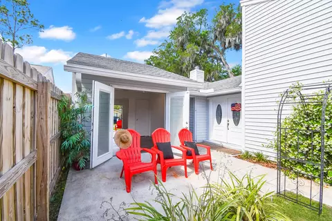 53 Fawn Ln, Palm Coast, FL 32137