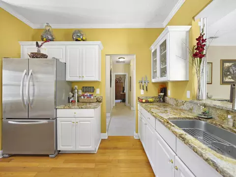 Kitchen - 804 Doral Ct, Saint Augustine, FL 32080 photo 2 of 3
