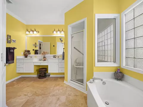 Bath - 804 Doral Ct, Saint Augustine, FL 32080 photo 1 of 3