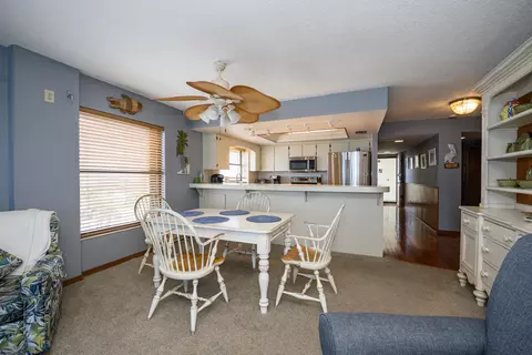 Dining - 8000 A1a S Sand Dollar 2-408, Saint Augustine, FL 32080 photo 2 of 3
