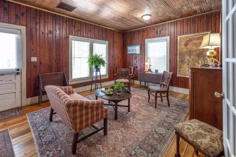 Living - 86 Masters Dr, Saint Augustine, FL 32084 photo 2 of 3