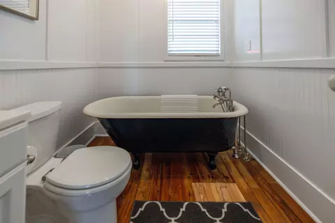 Bath - 86 Masters Dr, Saint Augustine, FL 32084 photo 2 of 3