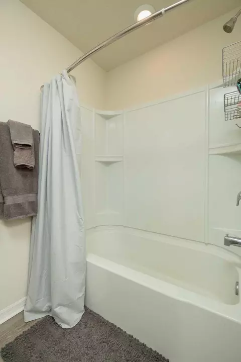 Bath - 375 La Mancha Dr, Saint Augustine, FL 32086 photo 5 of 5