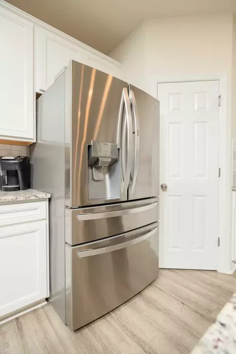 Kitchen - 375 La Mancha Dr, Saint Augustine, FL 32086 photo 7 of 7