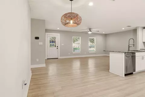 Living - 415 Gerona Rd, Saint Augustine, FL 32086 photo 5 of 6