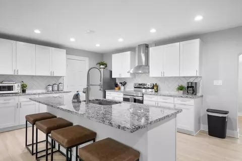 Kitchen - 415 Gerona Rd, Saint Augustine, FL 32086 photo 4 of 4
