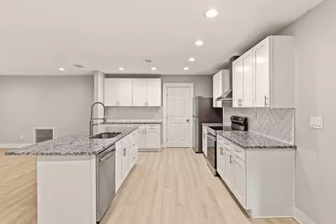 Kitchen - 415 Gerona Rd, Saint Augustine, FL 32086 photo 3 of 5
