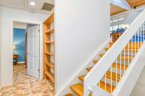 Entry Way - 3222 Harbor Dr, Saint Augustine, FL 32084 photo 2 of 2