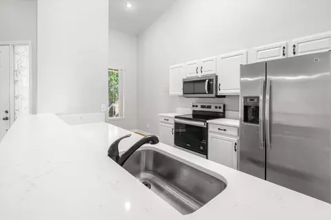 Kitchen - 1109 Royal Troon Ln, Saint Augustine, FL 32086 photo 2 of 4