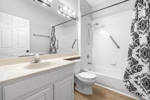 Bath - 1109 Royal Troon Ln, Saint Augustine, FL 32086 photo 4 of 4