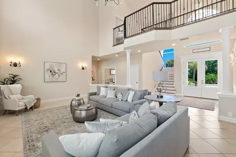 Living - 505 Turnberry Ln, Saint Augustine, FL 32080 photo 5 of 11