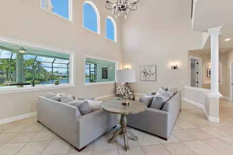 Living - 505 Turnberry Ln, Saint Augustine, FL 32080 photo 4 of 11