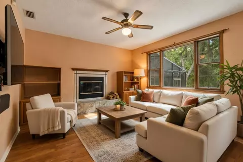 Living - 1191 Brookside Ct, Saint Augustine, FL 32086 photo 4 of 9