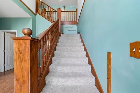 Entry Way - 1191 Brookside Ct, Saint Augustine, FL 32086 photo 4 of 6